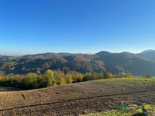 Villa Indipendente in vendita a Medesano, Varano Dei Marchesi