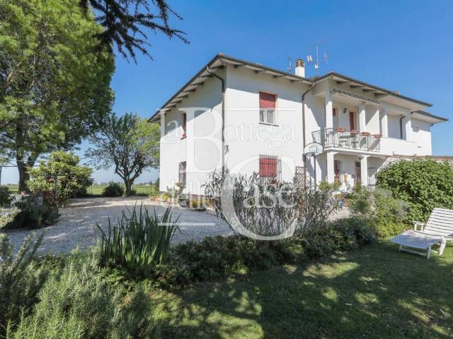 Villa Indipendente in vendita a Nuovo Circondario Imolese, Medicina