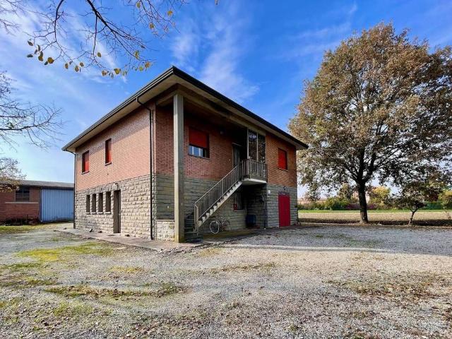 Villa Indipendente in vendita a Nuovo Circondario Imolese, Medicina
