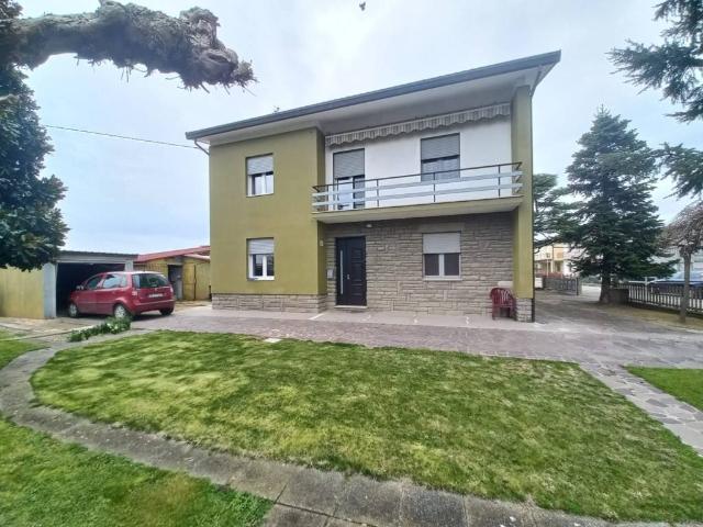 Villa Indipendente in vendita a Nuovo Circondario Imolese, Medicina