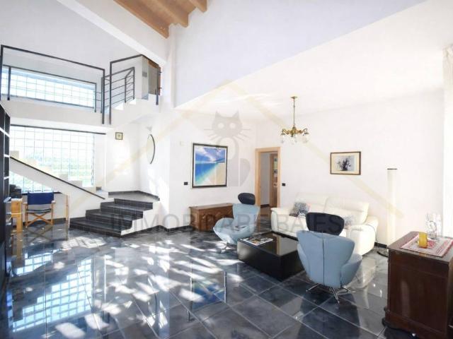 Villa Indipendente in vendita a Roslè, Medicina