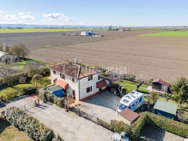 Villa Indipendente in vendita a Nuovo Circondario Imolese, Medicina