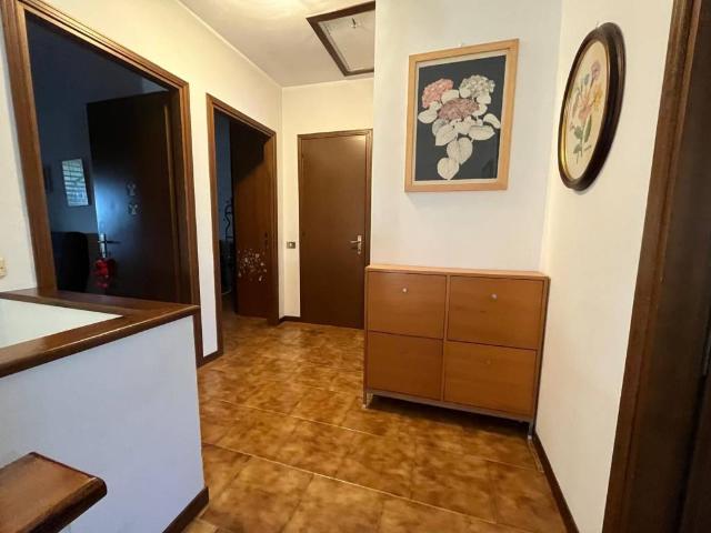 Villa Indipendente in vendita a Cascina Saresano, Mediglia
