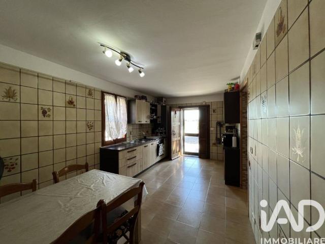 Villa Indipendente in vendita a Villafranca, Medolla