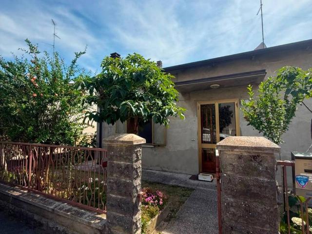 Villa Indipendente in vendita a Unione Comuni Modenesi Area Nord, Medolla