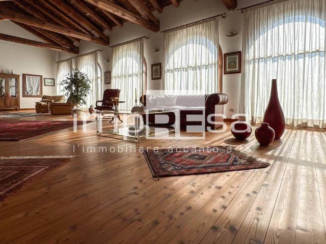 Villa Indipendente in vendita a Meduna Di Livenza, Veneto