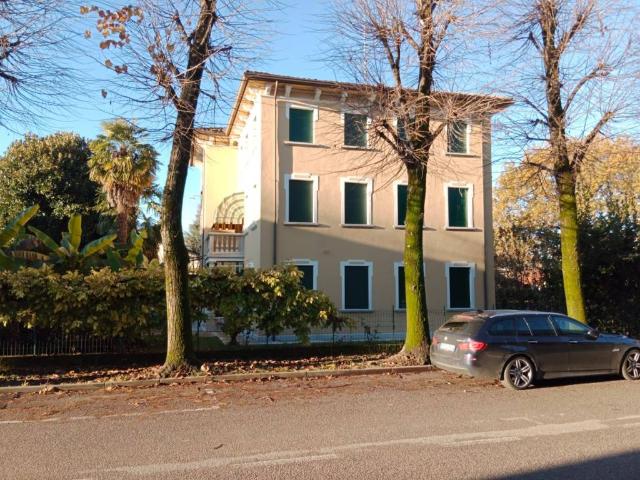 Villa Indipendente in vendita a Meduna Di Livenza, Veneto