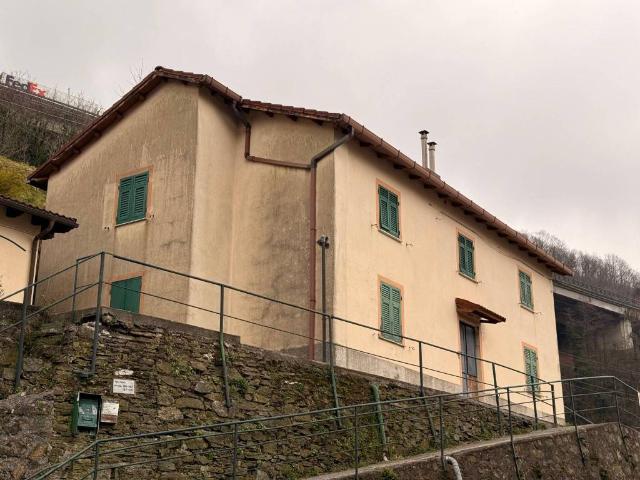 Villa Indipendente in vendita a Mele, Liguria