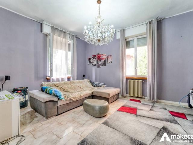 Villa Indipendente in vendita a Melegnano, Milano