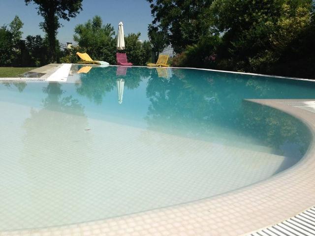 Villa Indipendente in vendita a Melegnano, Lombardia
