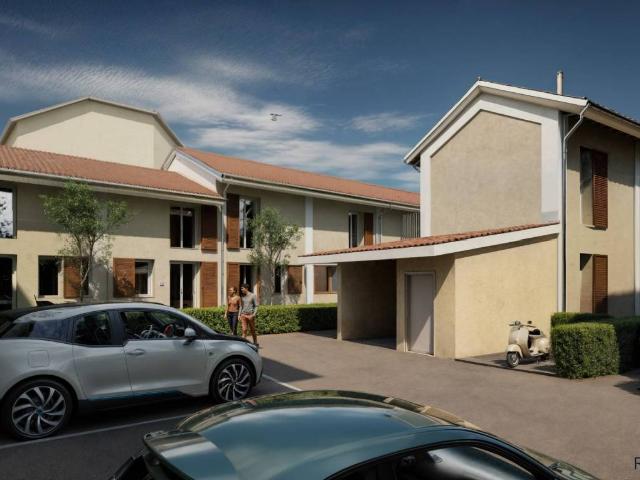 Villa Indipendente in vendita a Melegnano, Lombardia