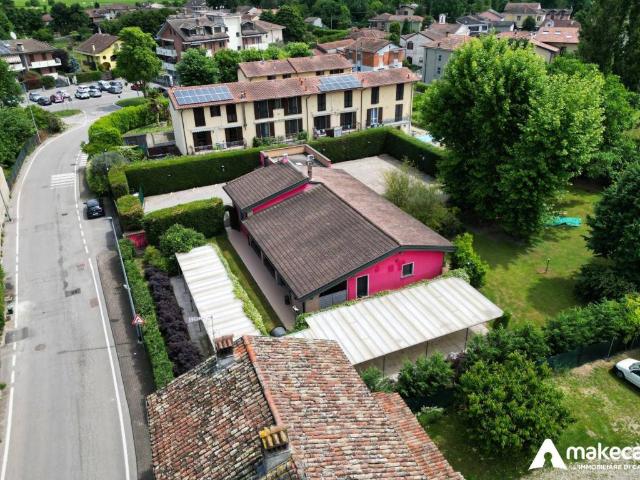 Villa Indipendente in vendita a Melegnano, Lombardia