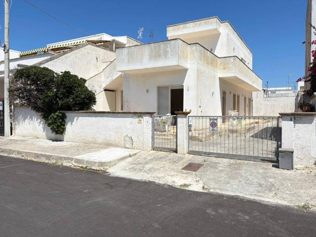 Villa Indipendente in vendita a Puglia, Lecce