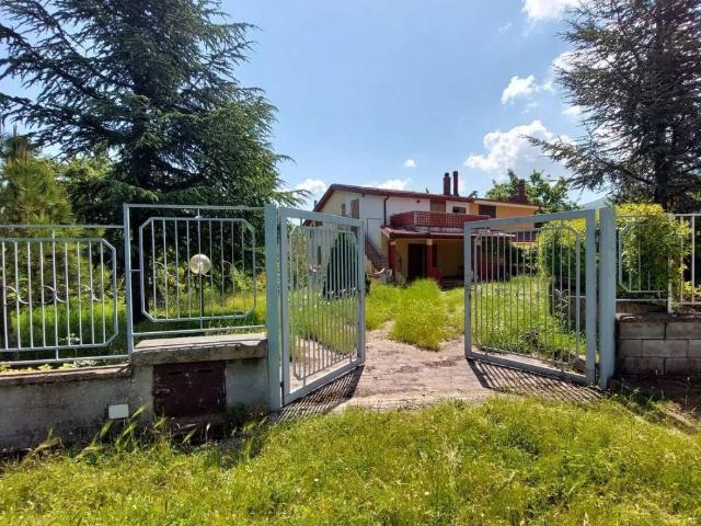Villa Indipendente in vendita a Melfi, Basilicata