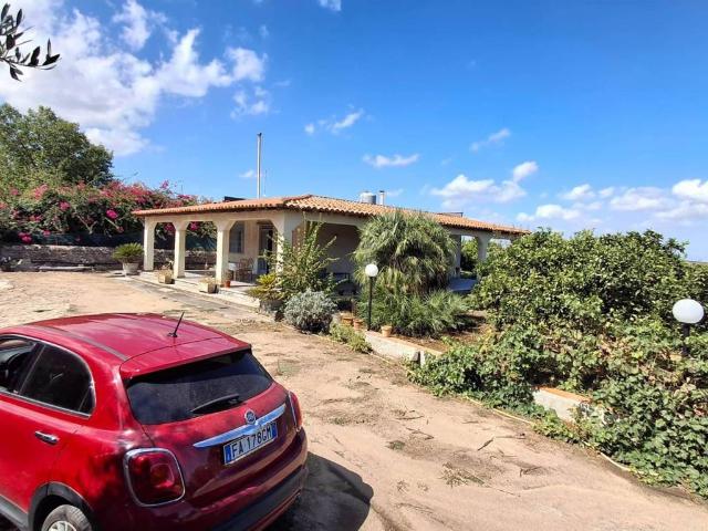 Villa Indipendente in vendita a Villasmundo, Melilli