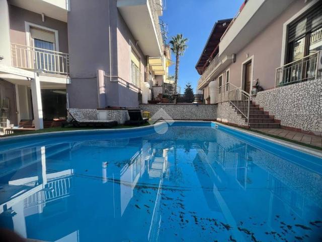 Villa Indipendente in vendita a Rione 219, Melito Di Napoli