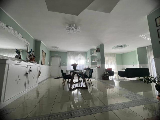 Villa Indipendente in vendita a Rione 219, Melito Di Napoli