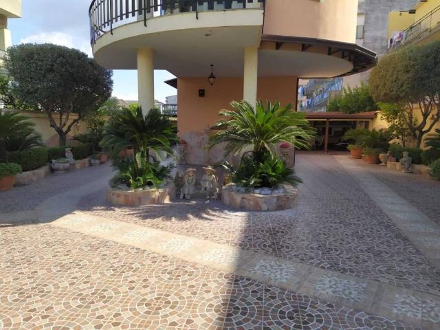 Villa Indipendente in vendita a Rione 219, Melito Di Napoli
