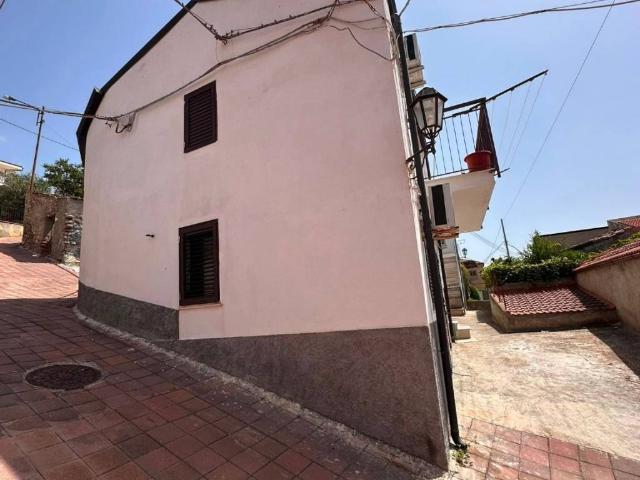 Villa Indipendente in vendita a Calabria, Reggio Calabria