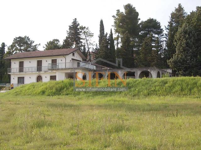 Villa Indipendente in vendita a Terre dell’Ufita, Melito Irpino