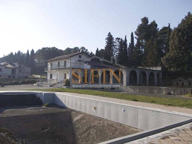 Villa Indipendente in vendita a Terre dell’Ufita, Melito Irpino