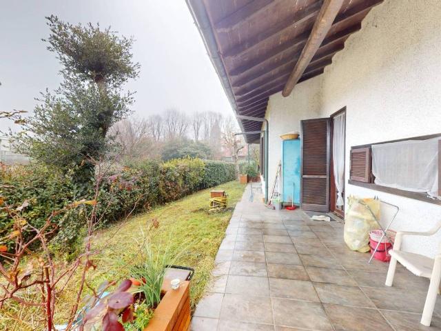 Villa Indipendente in vendita a Melzo, Lombardia