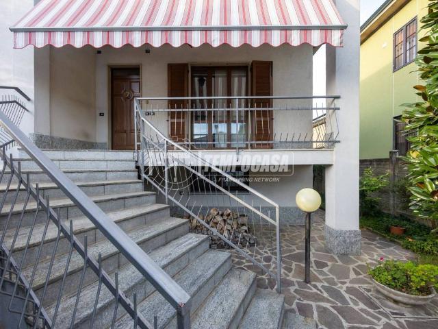 Villa Indipendente in vendita a Melzo, Lombardia