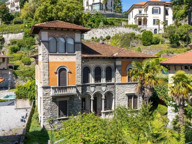 Villa Indipendente in vendita a Loveno, Menaggio