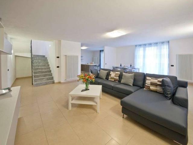 Villa Indipendente in vendita a Croce, Menaggio