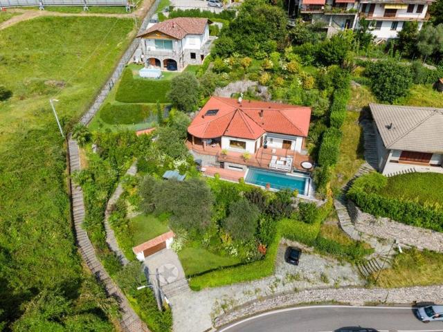 Villa Indipendente in vendita a Croce, Menaggio