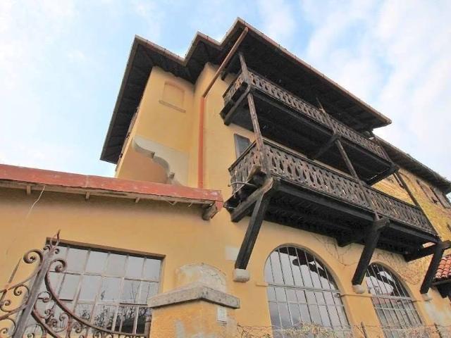 Villa Indipendente in vendita a Croce, Menaggio
