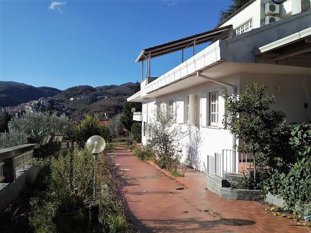 Villa Indipendente in vendita a San Bartolo, Calabria