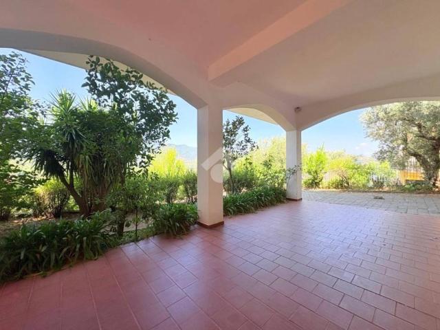 Villa Indipendente in vendita a Calabria, Cosenza