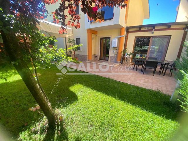 Villa Indipendente in vendita a Calabria, Cosenza