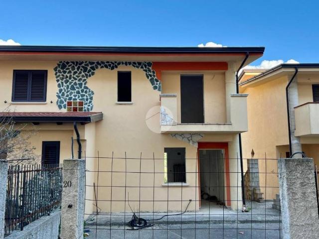 Villa Indipendente in vendita a Calabria, Cosenza