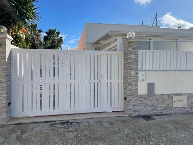 Villa Indipendente in vendita a Lido Fiori, Menfi