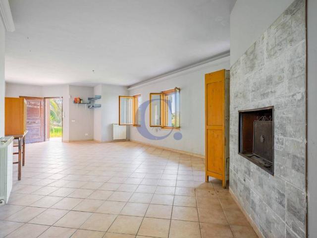 Villa Indipendente in vendita a Immaginella, Roma Capitale