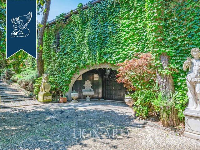 Villa Indipendente in vendita a Novate Brianza, Merate
