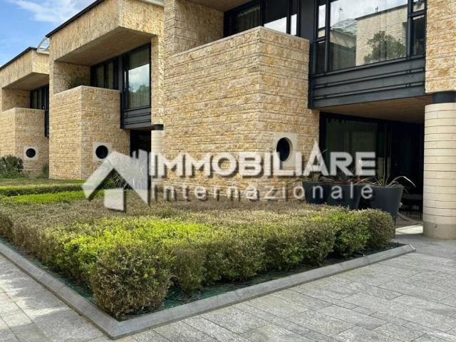 Villa Indipendente in vendita a Sartirana, Merate