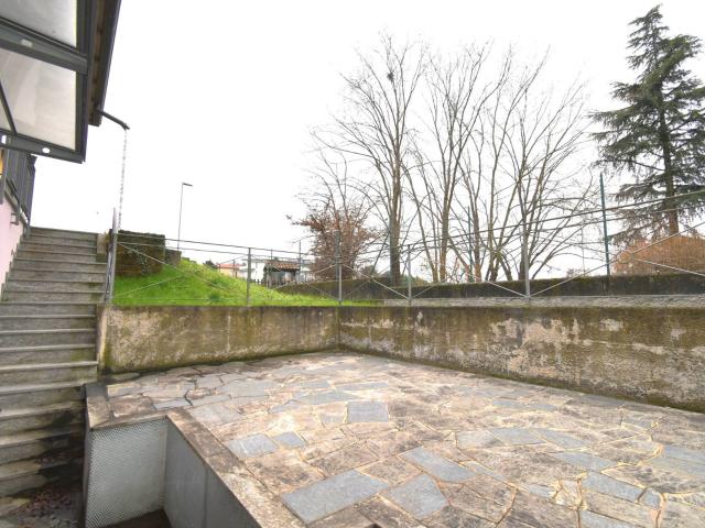 Villa Indipendente in vendita a Merate, Lombardia
