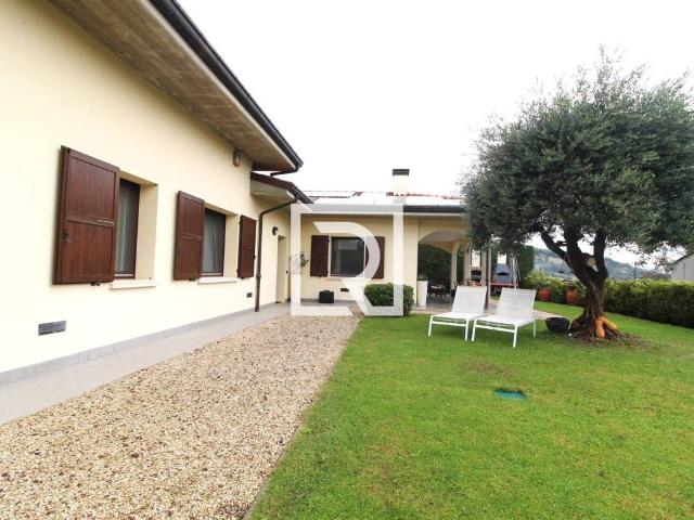 Villa Indipendente in vendita a Unione dei comuni Valle del Savio, Mercato Saraceno