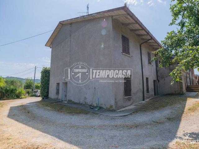Villa Indipendente in vendita a Unione dei comuni Valle del Savio, Mercato Saraceno