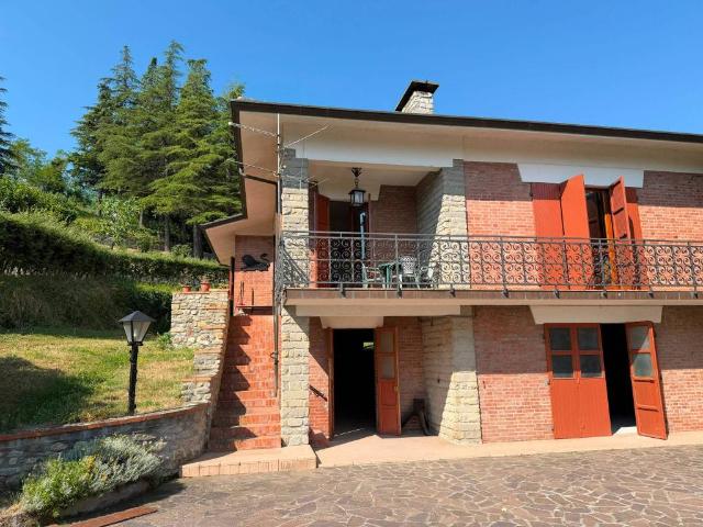 Villa Indipendente in vendita a Unione dei comuni Valle del Savio, Mercato Saraceno
