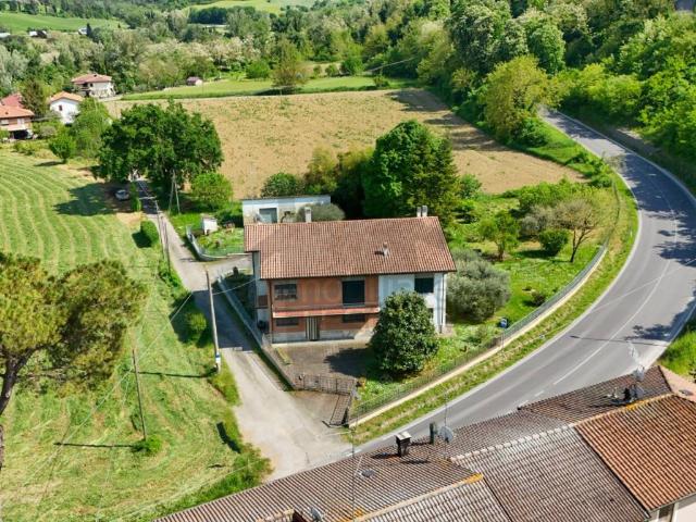 Villa Indipendente in vendita a Unione dei comuni Valle del Savio, Mercato Saraceno