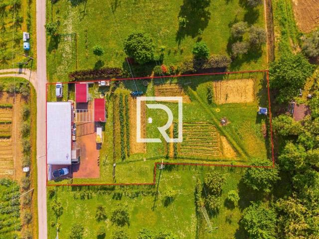 Villa Indipendente in vendita a Unione dei comuni Valle del Savio, Mercato Saraceno