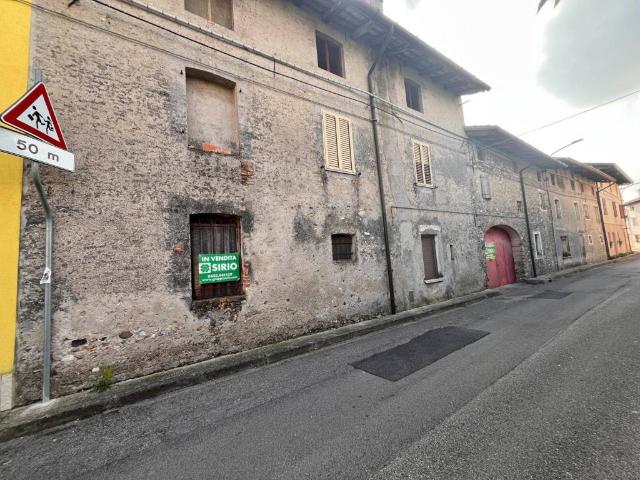 Villa Indipendente in vendita a Pantianicco, Mereto di Tomba / Merêt di Tombe