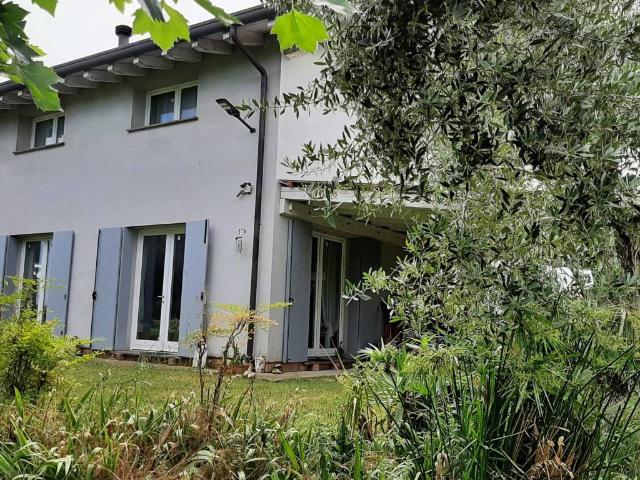 Villa Indipendente in vendita a Merlara, Veneto