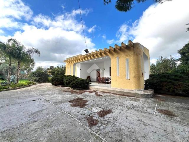 Villa Indipendente in vendita a Puglia, Brindisi