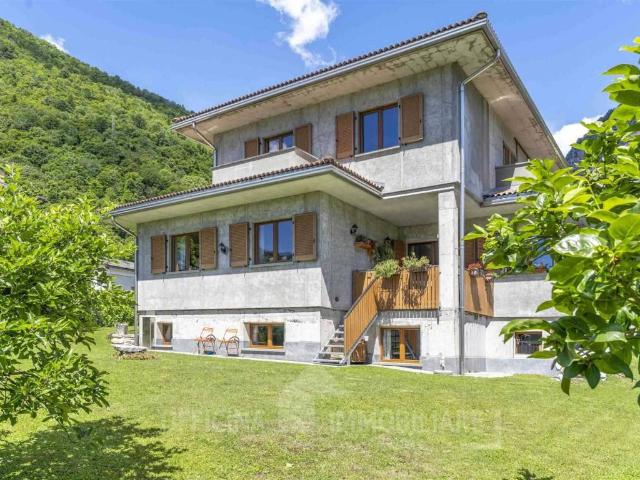 Villa Indipendente in vendita a Comunità montana della Valchiavenna, Mese