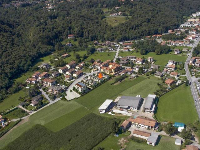Villa Indipendente in vendita a Comunità Montana Valli del Verbano, Brissago Valtravaglia